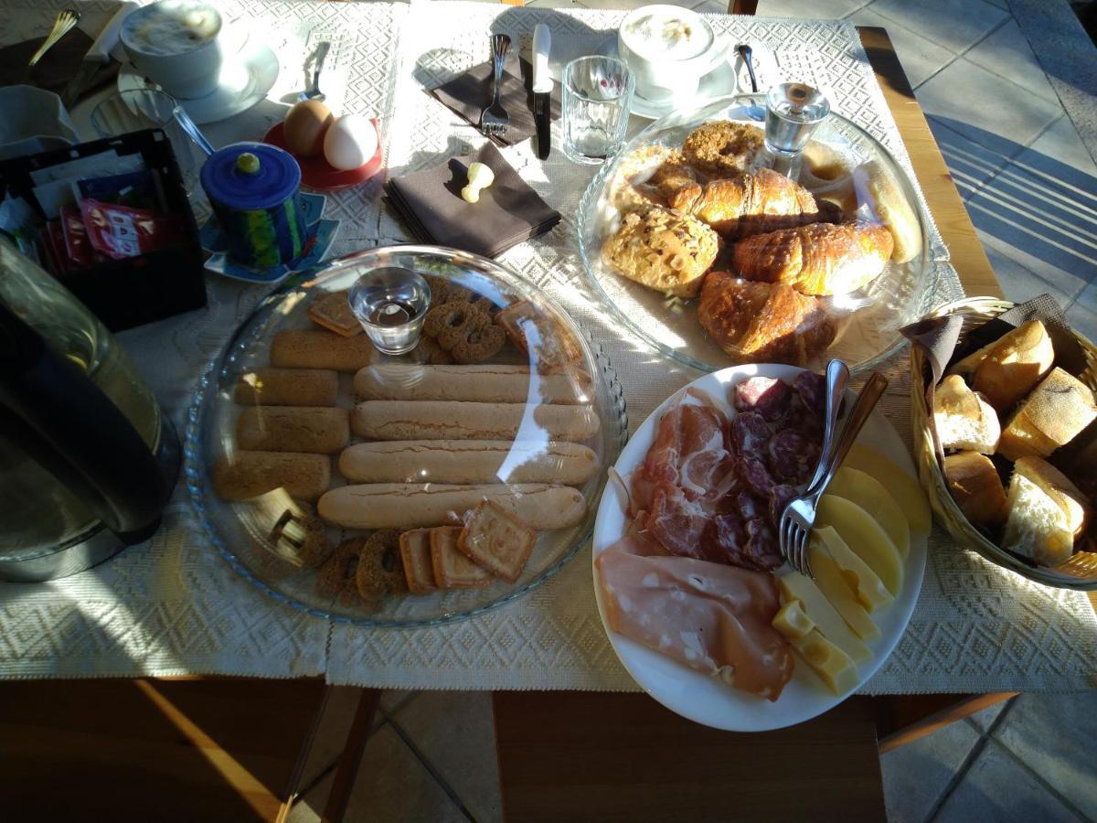 B&B Villa Sa Pischina Olbia Bagian luar foto