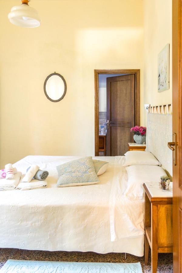 B&B Villa Sa Pischina Olbia Bagian luar foto